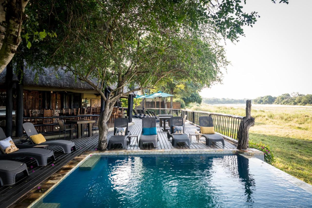 Umkumbe Safari Lodge Riverside 史库库莎 外观 照片